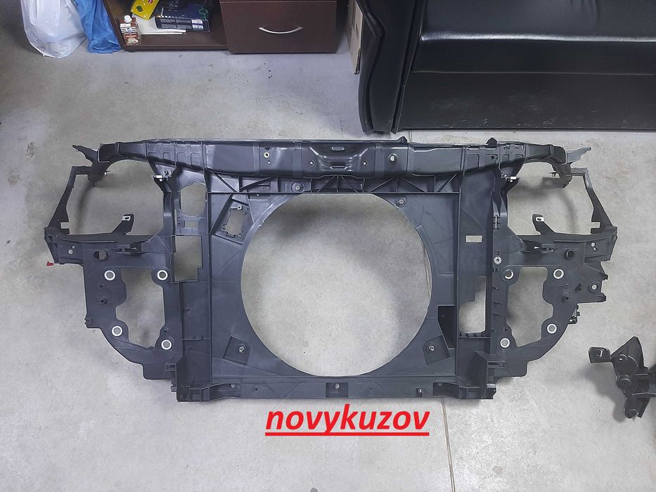 Капот  Dodge Journey Додж Джорни