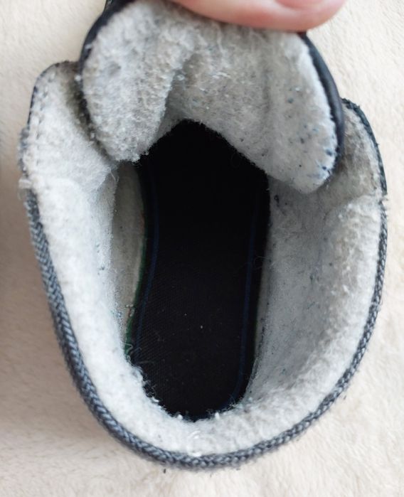 Демисезонные кожаные ботинки кроссовки Garvalin D.d.step