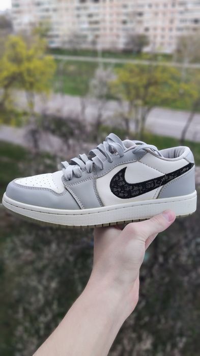 Jordan 1 Low Dior style, б/у