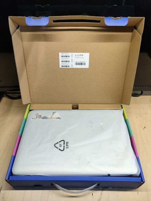 Netbook Kiano Slimnote 10.1