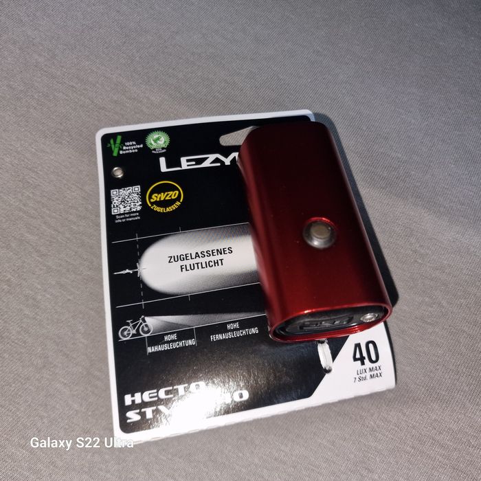 Lampka światło rowerowe Lezyne Hecto stvzo 40