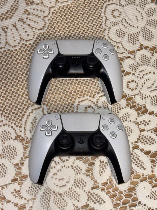 PS5 Playstation 5 1TB SSD z napędem i dwoma padami