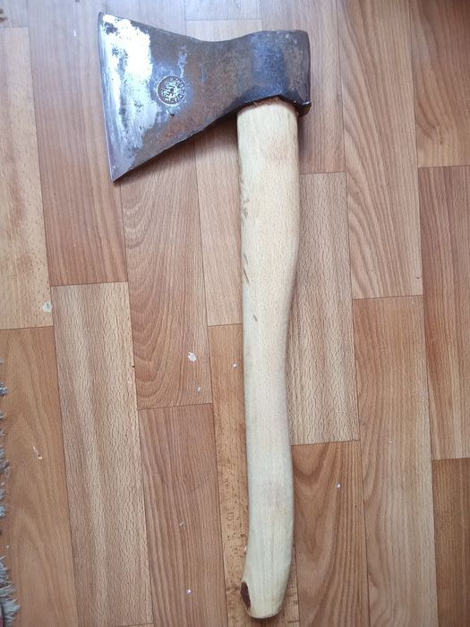 Топор 1978 года тех времён