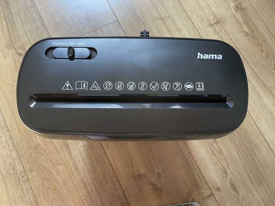 Hama Basic S6 Niszczarka Dokumentów  8 L - pęknięta obudowa