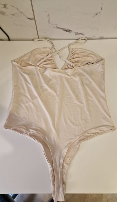 Body de alças cruzadas - H&M