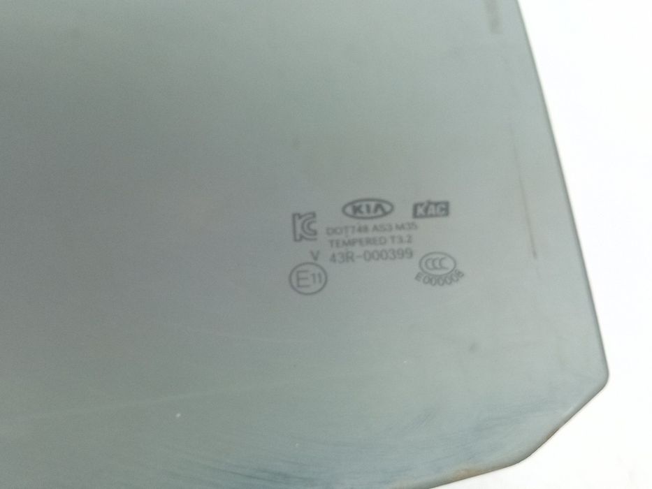 Vidro porta trás esquerdo KIA Rio III (UB)