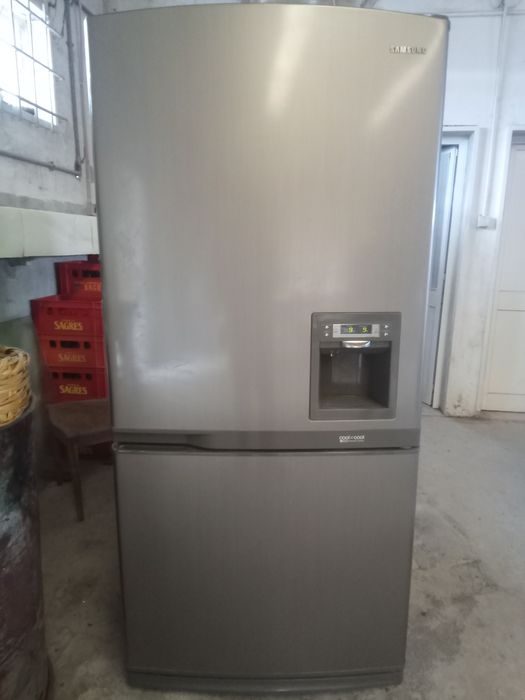 Frigorífico Samsung combinado