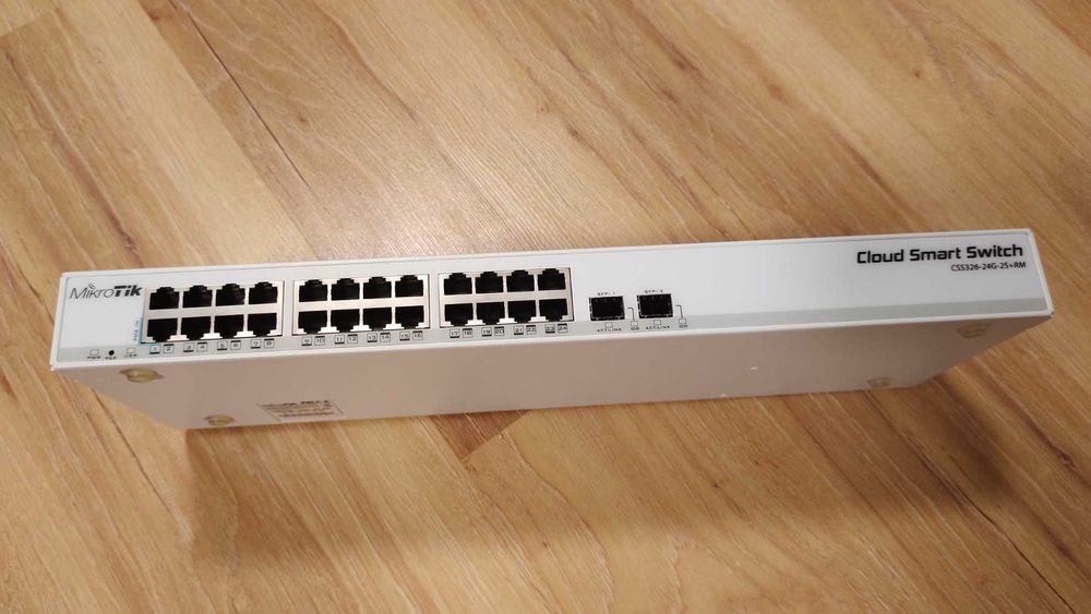 Комутатор Mikrotik CSS326-24G-2S+RM