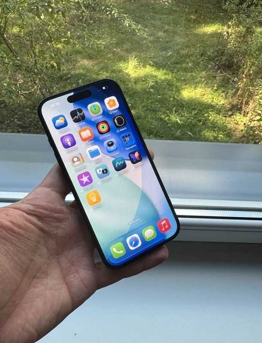 iPhone 16 128GB Czarny