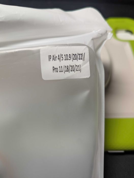 Pancerne Etui IPad Air 4/5 10.9' + pasek