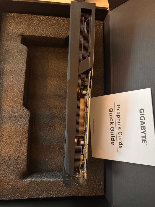 Karta Graficzna Gigabyte GeForce RTX 3060 Ti Gaming OC 8G