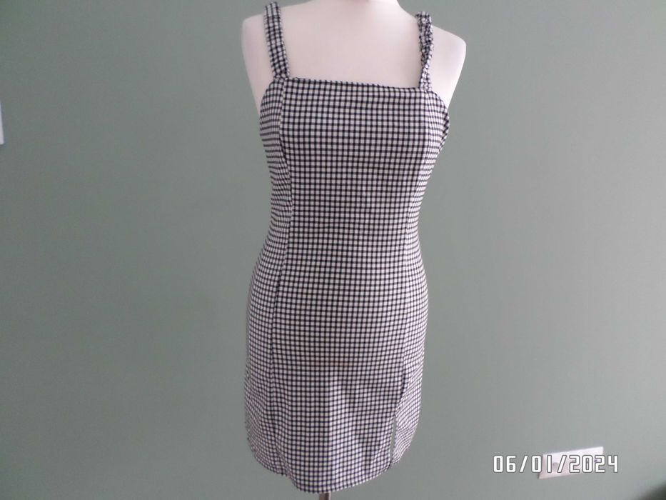 śliczna  sukienka-dzianina-PULL&BEAR-rozmiar-M-MEX-28