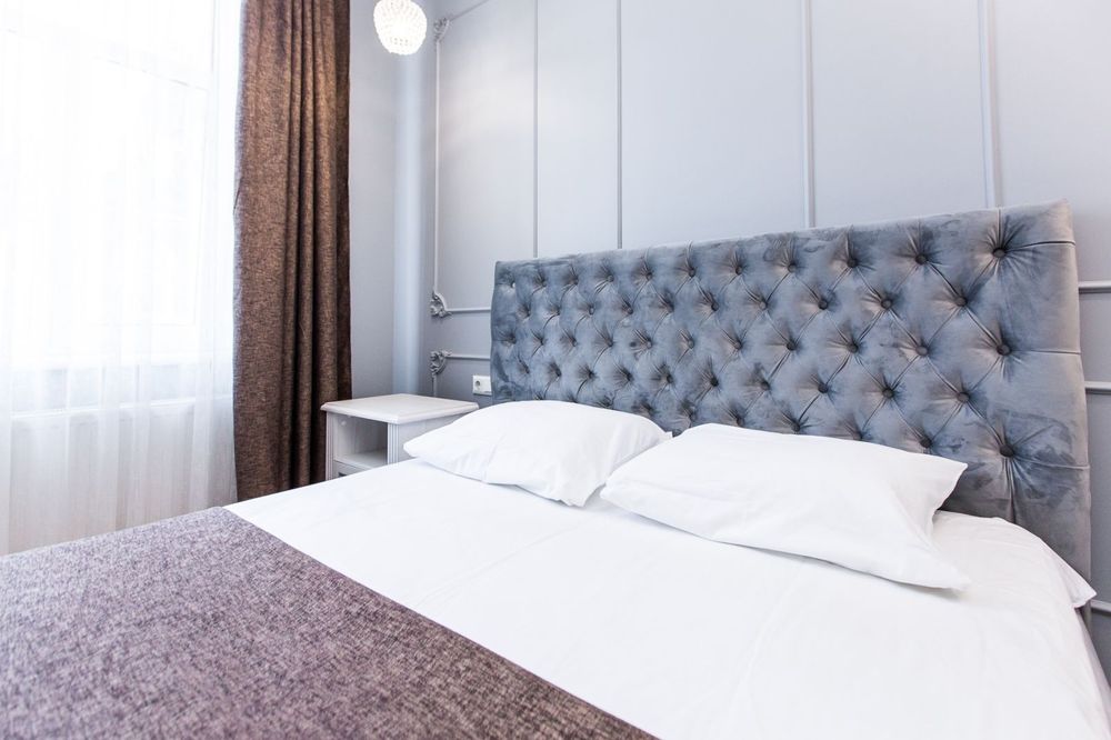 Вільно сьогодні, апартаменти від власника, подобово з новим ремонтом.