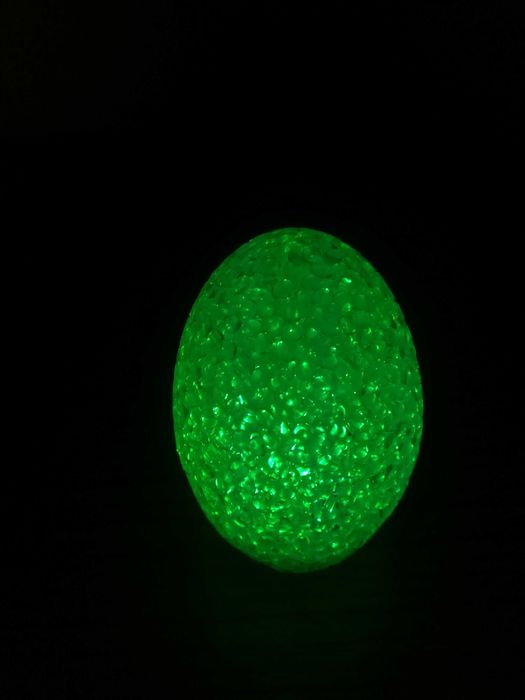 Jajko Wielkanocne LED zmieniające kolor 10 x 5 cm