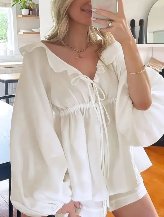 Білий літній костюм блуза шорти