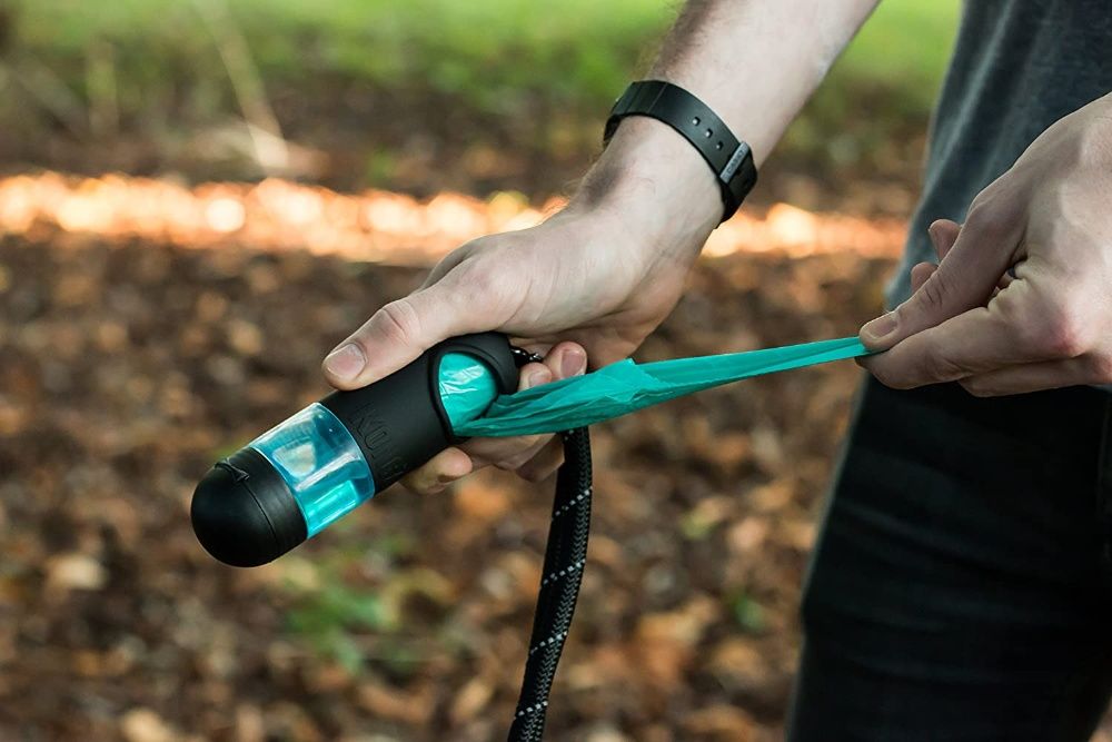 KONG HandiPOD - Dispensador + Gel Desinfectante, Sacos