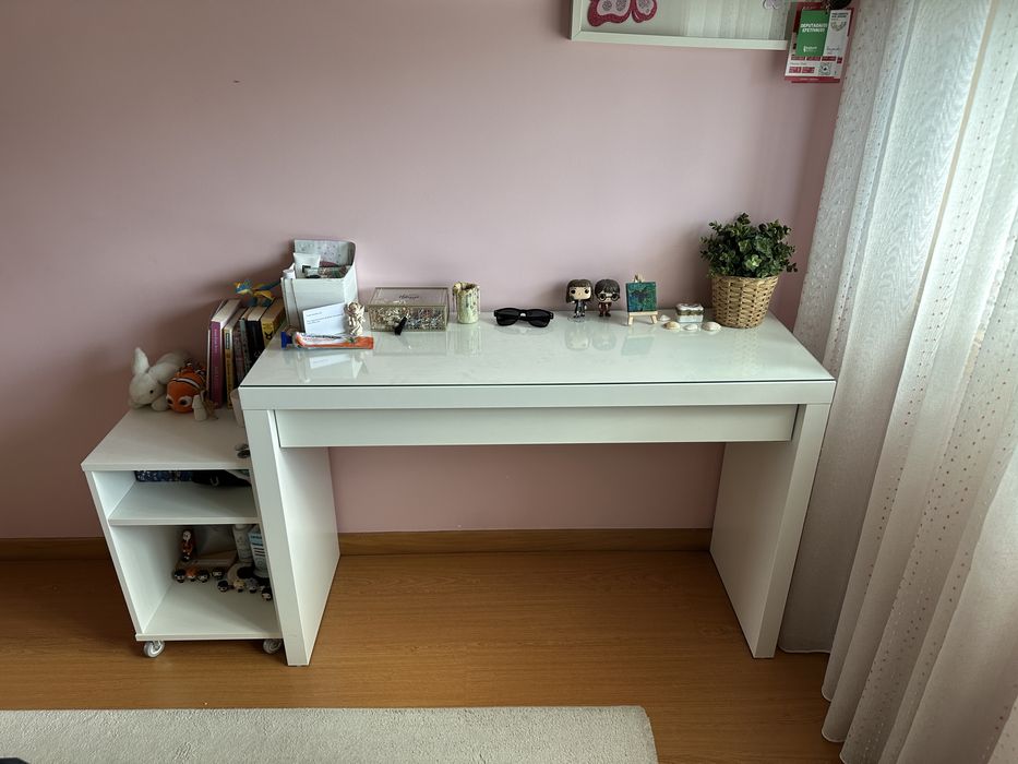 Escrivaninha ou mesa escritório com gaveta