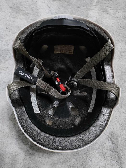 Kask OXELO 55-58cm uniwersalny na rower deskę czy rolki
