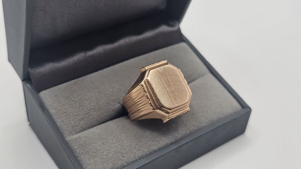 Złoty bardzo ciężki SYGNET RETRO WZÓR PR 583