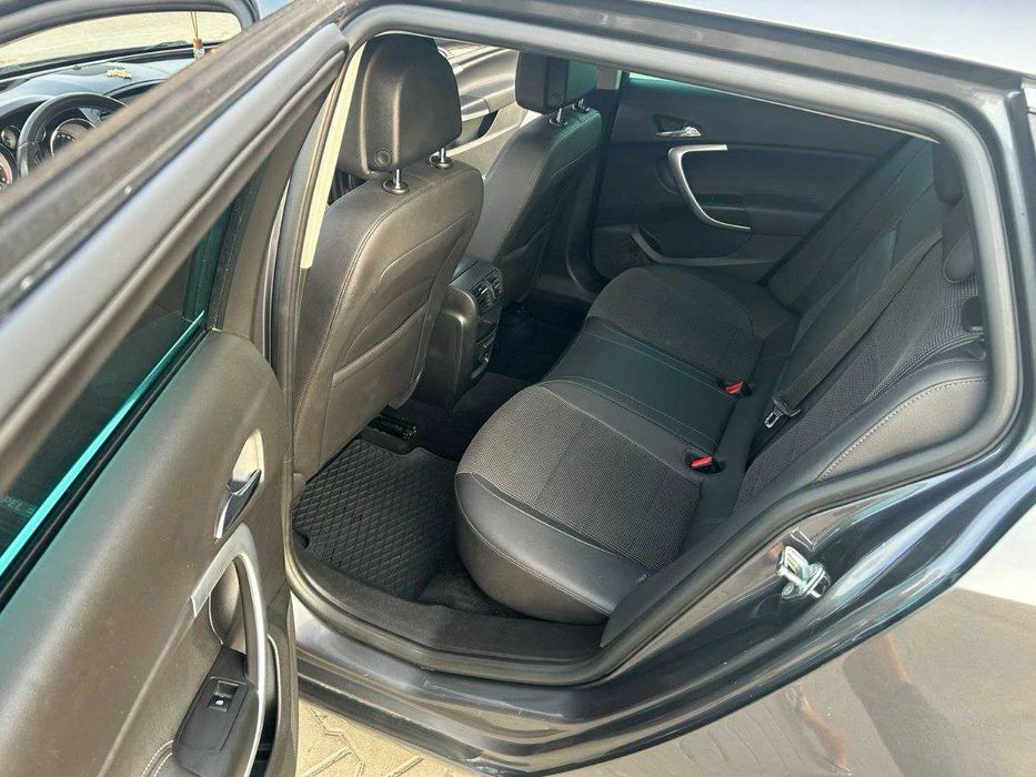 Продам легковий автомобіль