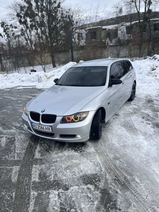 Продам BMW e91 320d