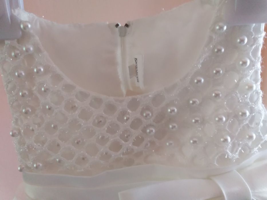 Zjawiskowo piękna sukienka na wyjątkowe okazje