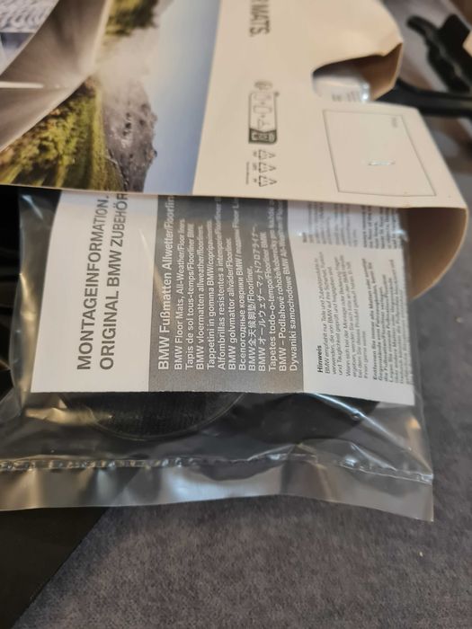 Dywaniki gumowe korytkowe oryginalne ASO BMW X7 7 osobowa G7 m50d