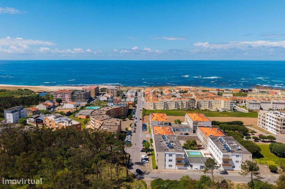 Apartamento T0 transformado em T1, em Labruge - Vila do Conde