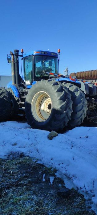 Продаж 2-х тракторів NEW HOLLAND T9040