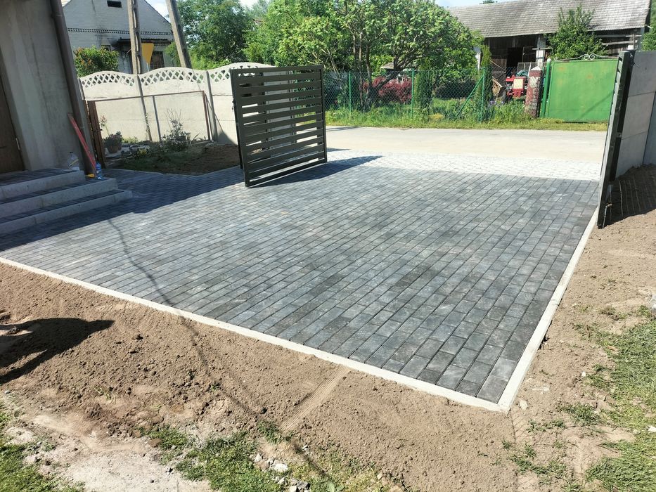 Usługi minikoparką/układanie kostki/montaż ogrodzeń