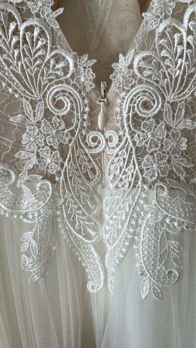 Suknia ślubna klasyczna