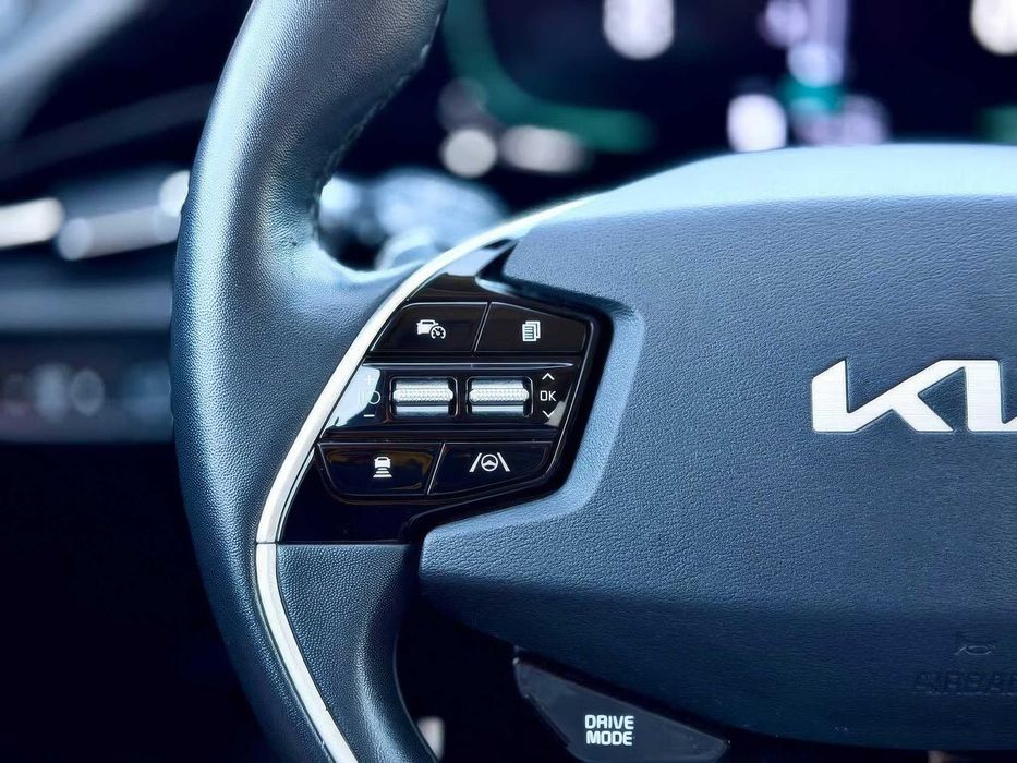 Kia Niro Ex      2023