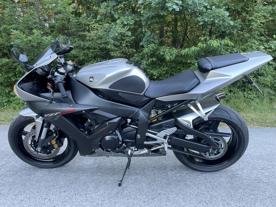 YAMAHA R1 RN09 stan perfekcyjny