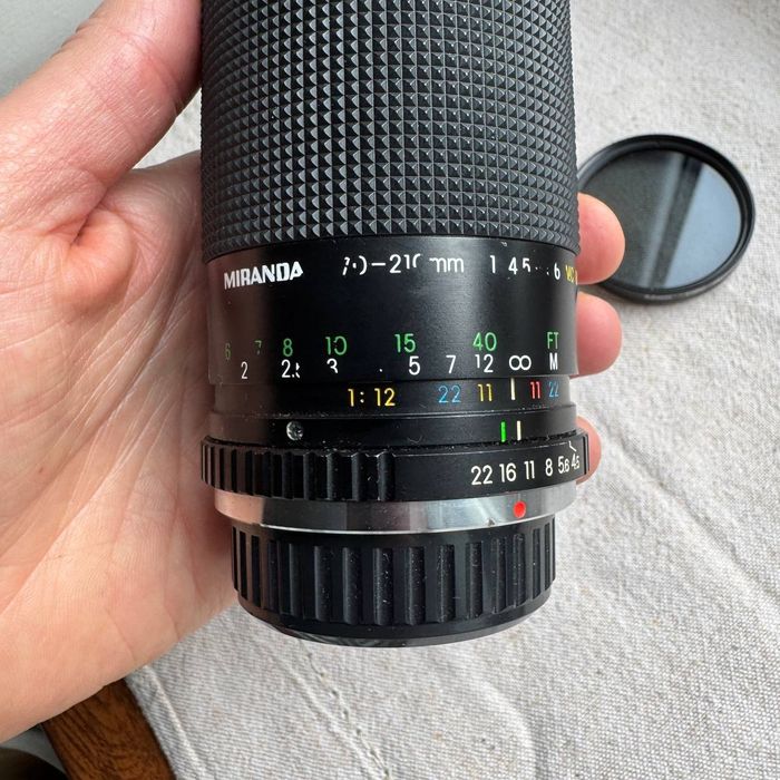 Obiektyw Miranda 70-210mm 1:4.5-5.6 MC Macro Canon FD