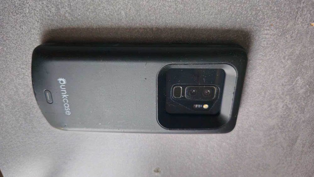 Samsung S9 plus CASE Etui Powerbank Punkcase