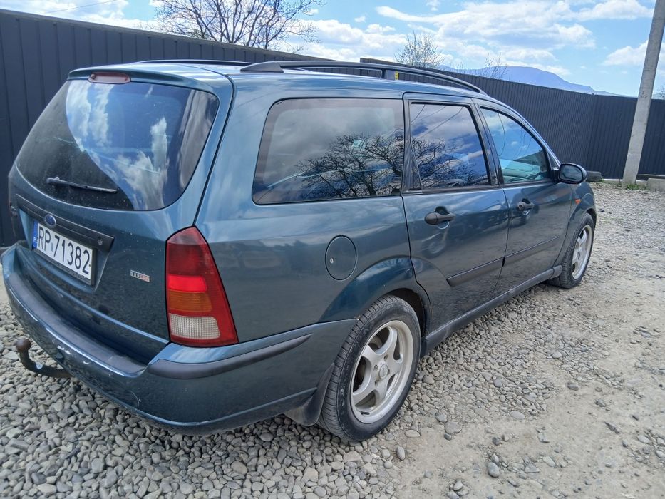 В продажі Форд фокус 1.8Tdci на механіці