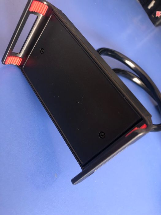 Универсальный держатель для телефона и планшета Свободные Руки