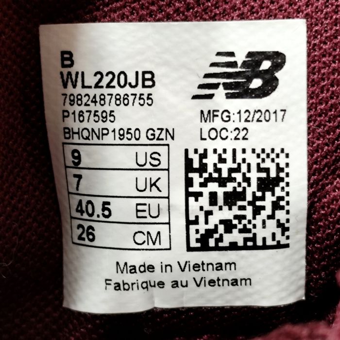 кросівки New Balance 220 40.5р/26см