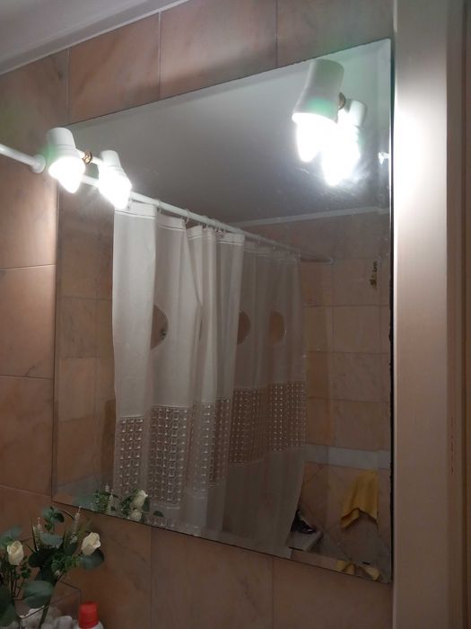 ESPELHO de Casa de Banho - em Excelente estado