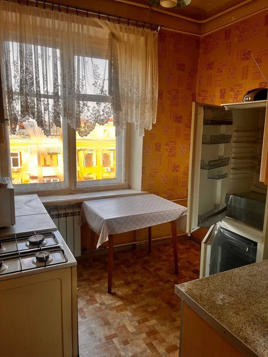 Здам 2-кімнатну квартиру в Києві
