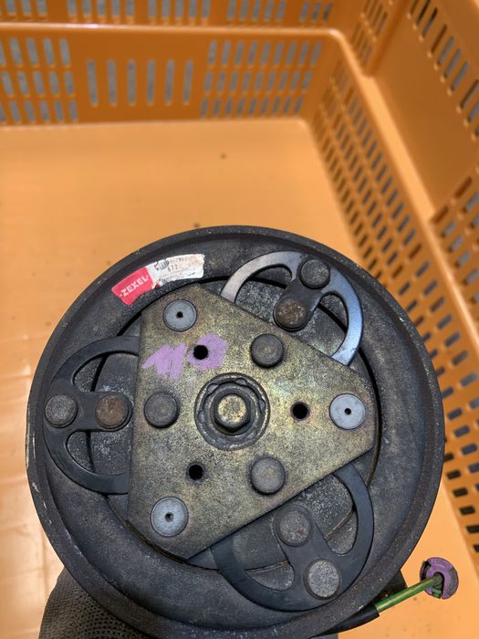 Compressor AC ar condicionado passat b5 1.9 tdi