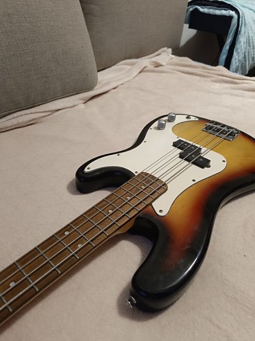 Santander Precision Bass (Sunburst)