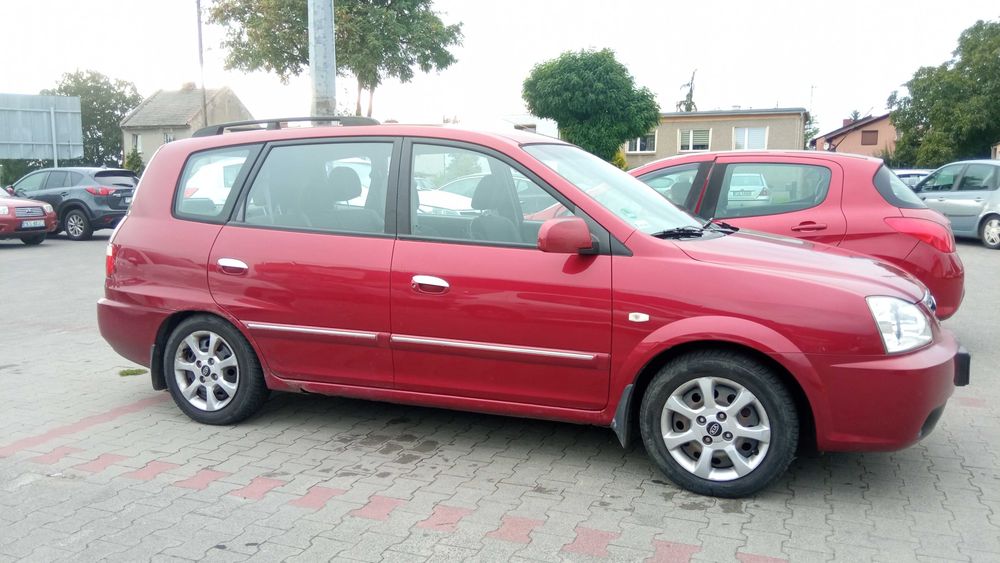 Kia Carens