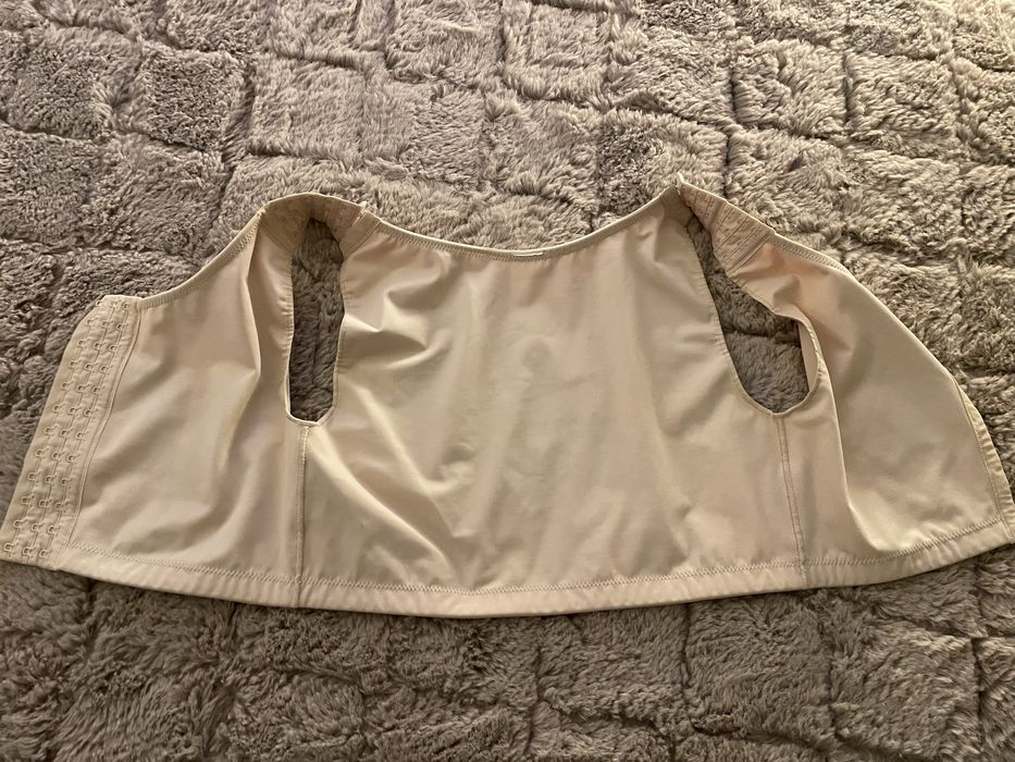 Colete de compressão L