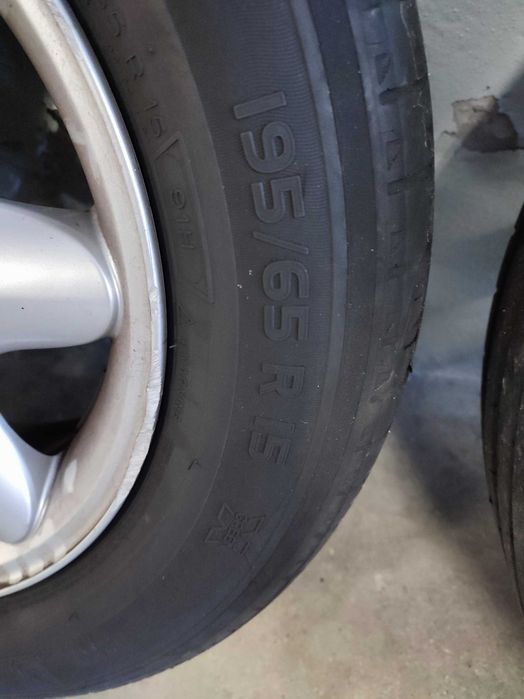 Jantes 15 originais Mercedes com pneus