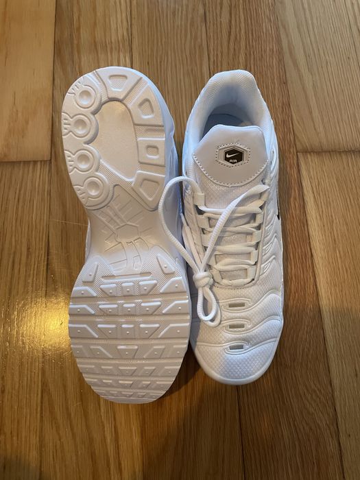 Nike Tn Brancos Falsos