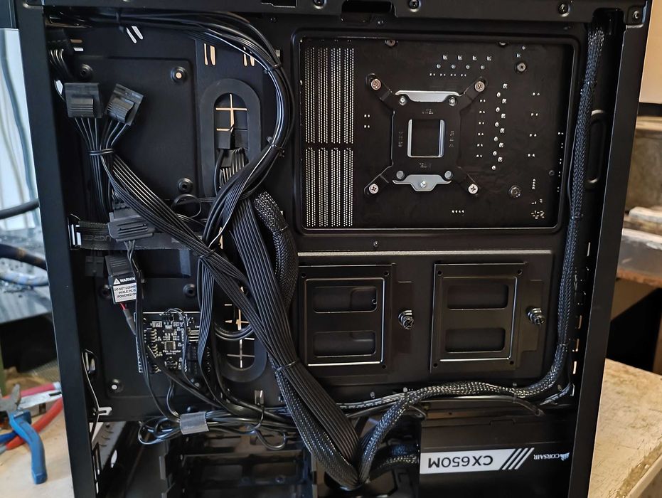 Системный блок на основе i7-7700, 32Gb, SDD m.2 500Gb, 650W