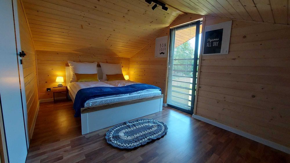 Wynajem domków jezioro/Zalew Sulejowski Panieński/Komunia/Imprezy