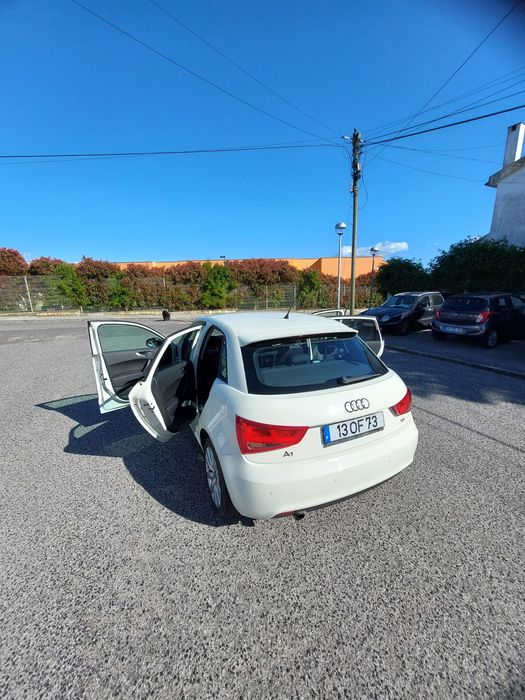 Audi A1 1.6 TDI 4 portas