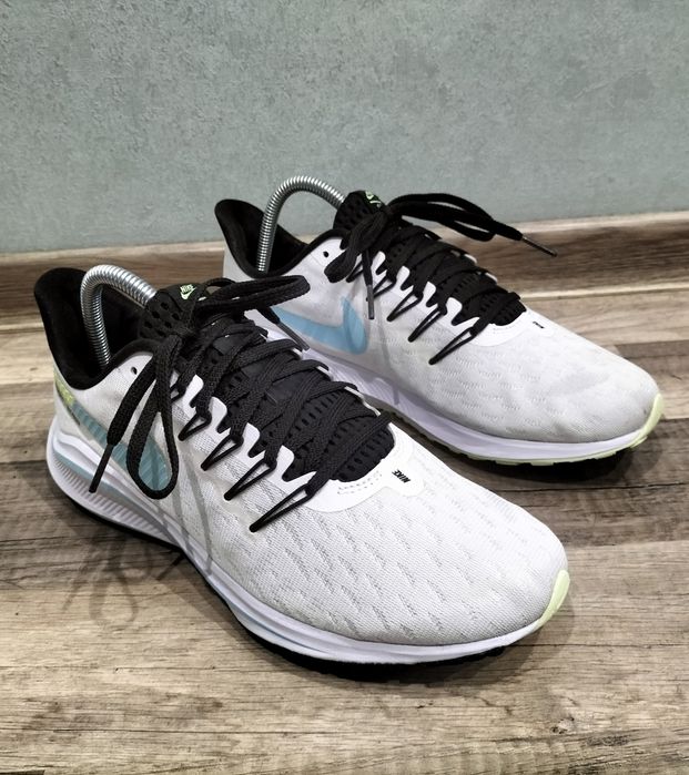 Buty Sportowe Nike Air Zoom Vomero 14 roz 40.5